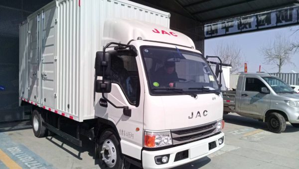 JAC Kangling J6